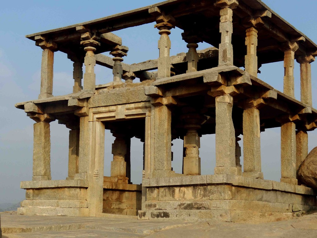 hampi,karnataka,history,culture,heritage,Vijayangar kingdom,entrance