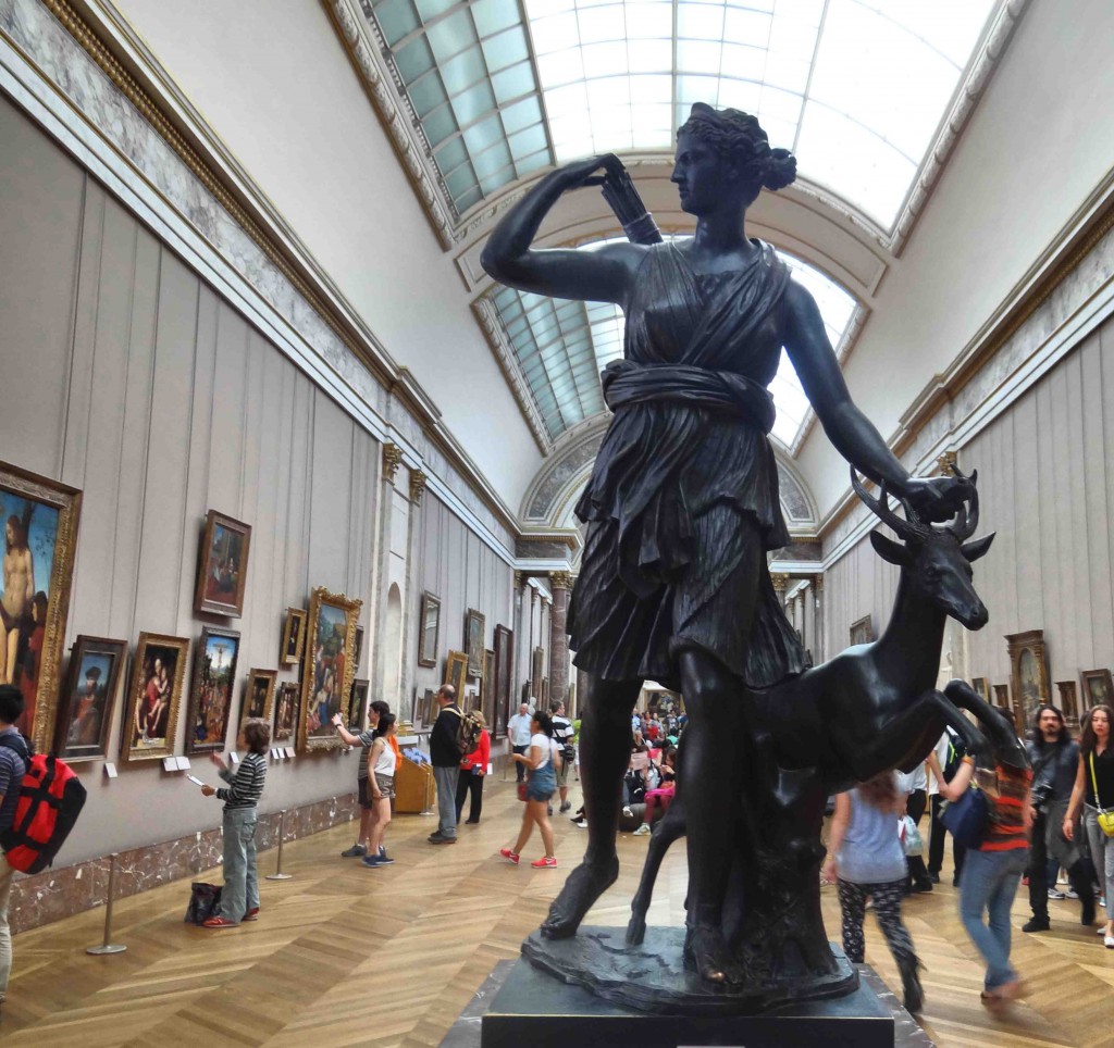 Louvre museum,art,sculpture,monalisa,paintings,da vinci,paris,france