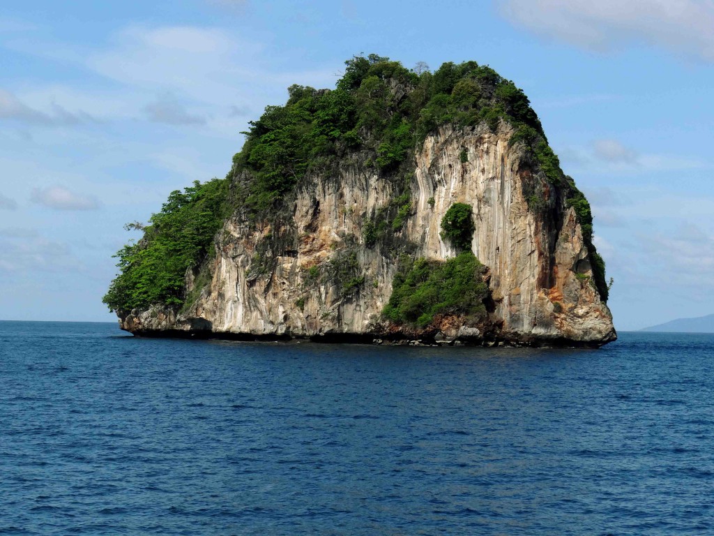 Phi Phi Island,phuket,thailand,scuba diving,water sports,beach