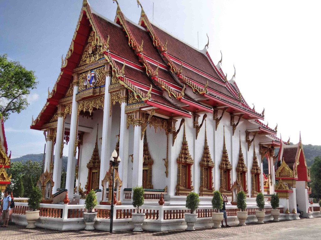 buddhist temple,wat chalong,phuket,thailand